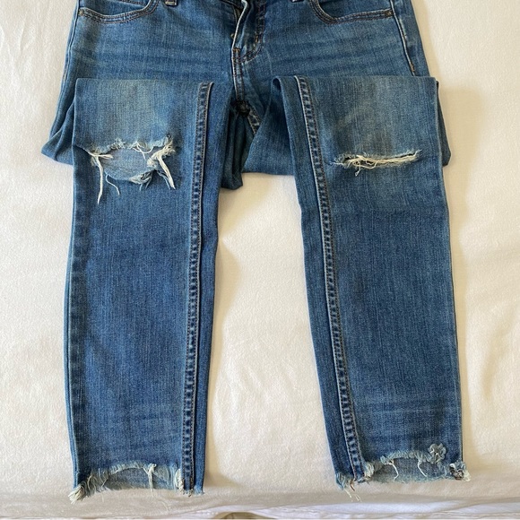 Free People Distressed Cropped Jeans in Tupelo Blue - Picture 4 of 6
